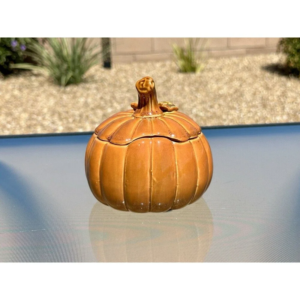Ceramic Pumpkin Jar with Leaf on Lid Fall Harvest Thanksgiving Halloween Decor